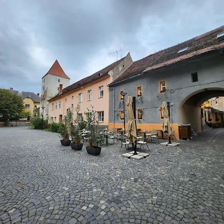 Piata Sfatului Ultracentral *