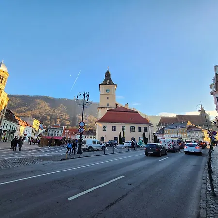 Piata Sfatului Ultracentral *