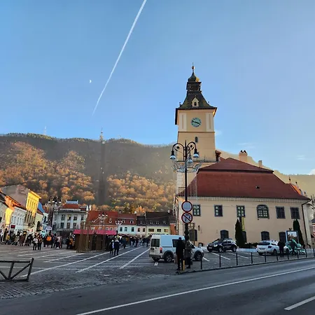 Piata Sfatului Ultracentral