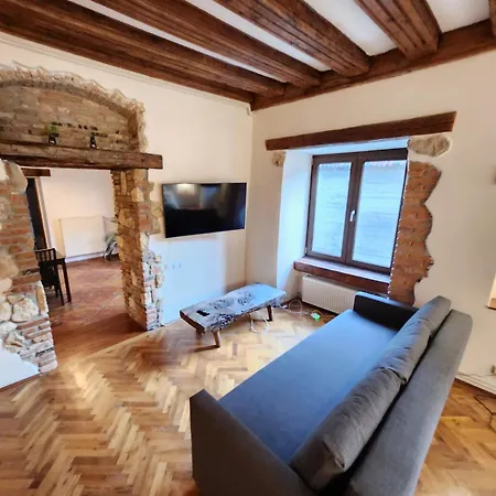 Piata Sfatului Ultracentral Appartamento